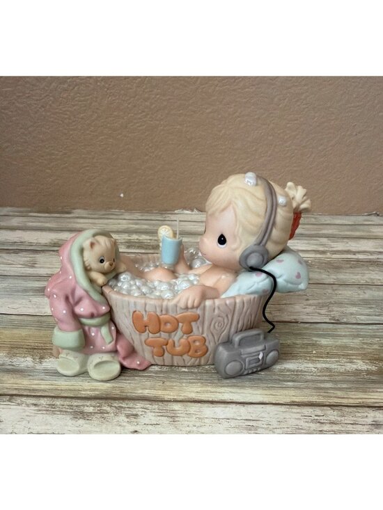 Precious Moments Other - 2002 Precious Moments Club Exclusive "Bubble Your Troubles Away" 101730 -No Box